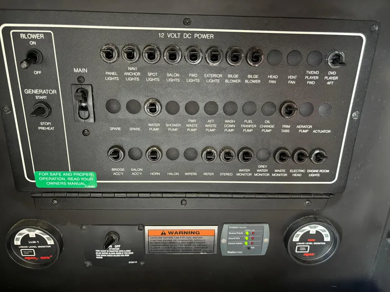 Slide: The Image of Carver 360 Sport Sedan 2008 - 55