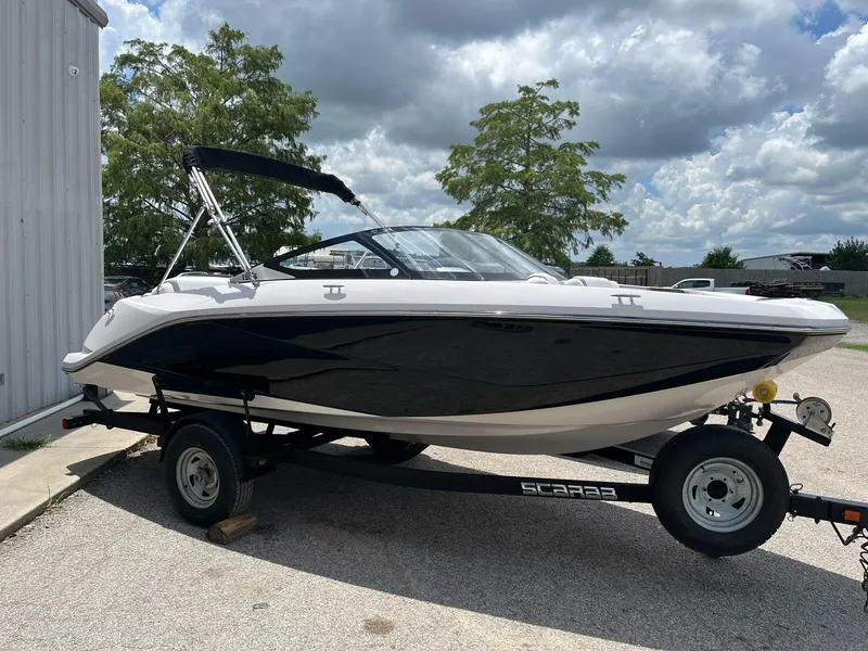 The Image of Scarab 195 Impulse 2017 - 1