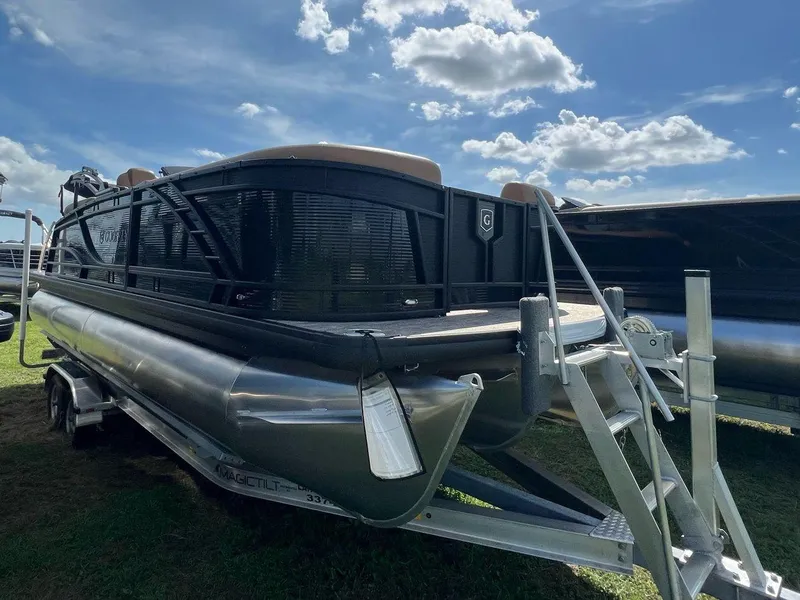 Slide: The Image of Godfrey Monaco 215 SB 2023 - 9