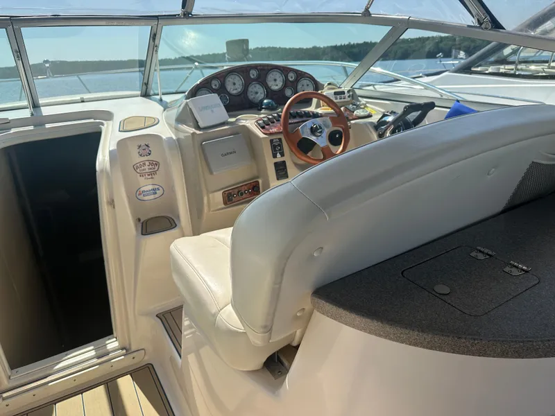 Slide: The Image of Rinker Fiesta Vee 342 2003 - 10