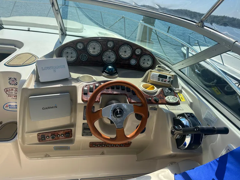 Slide: The Image of Rinker Fiesta Vee 342 2003 - 11