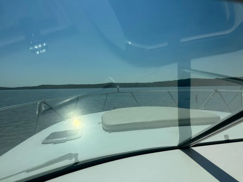 Slide: The Image of Rinker Fiesta Vee 342 2003 - 13