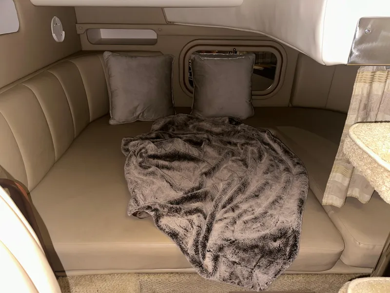 Slide: The Image of Rinker Fiesta Vee 342 2003 - 14