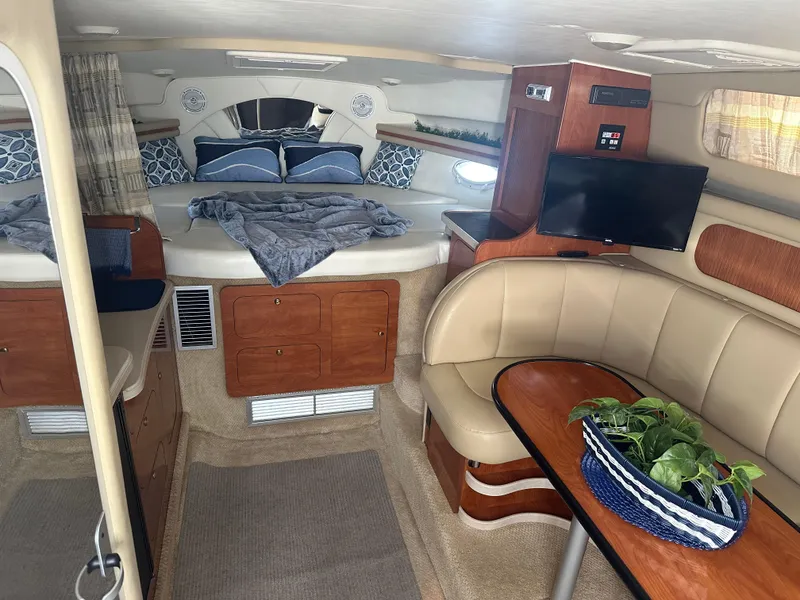 Slide: The Image of Rinker Fiesta Vee 342 2003 - 15