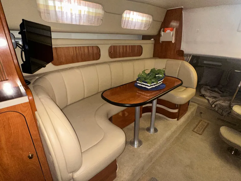 Slide: The Image of Rinker Fiesta Vee 342 2003 - 18