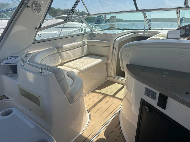 Slide: The Image of Rinker Fiesta Vee 342 2003 - 7