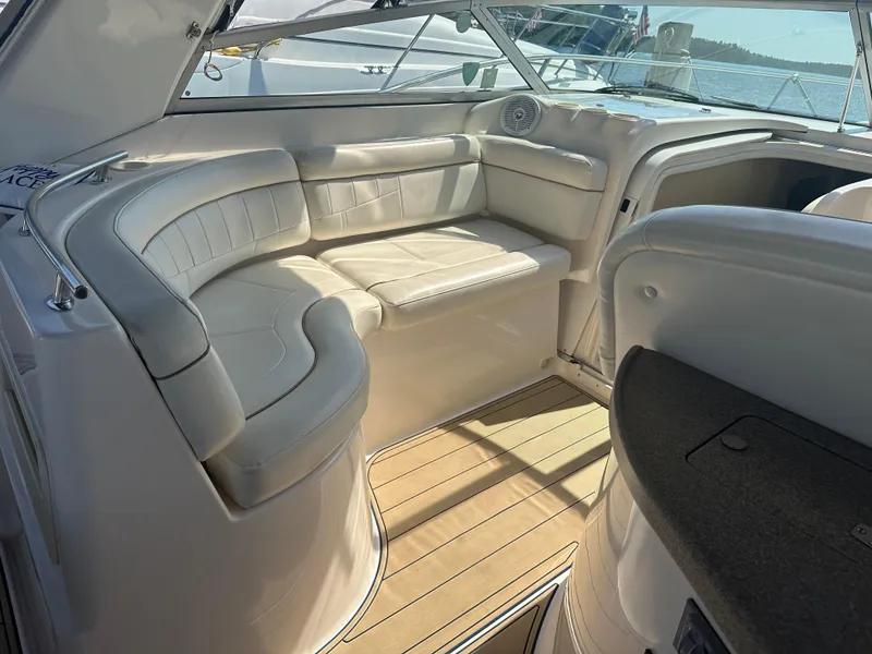 Slide: The Image of Rinker Fiesta Vee 342 2003 - 8