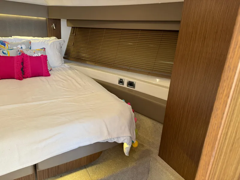 Slide: The Image of Luxurious bedroom interior of 2017 Sea Ray Sundancer 460 yacht with cozy bedding. - 15
