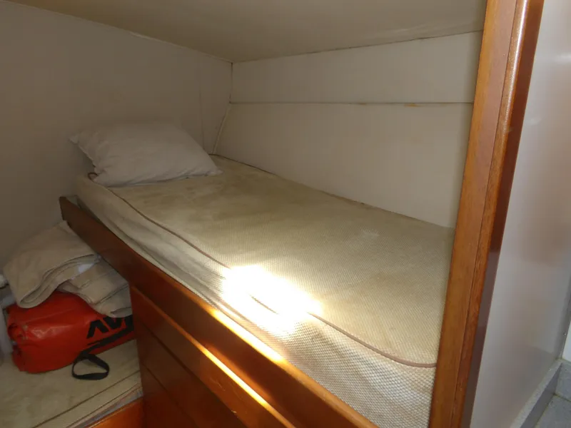 Slide: The Image of Hatteras Convertible 1967 - 65