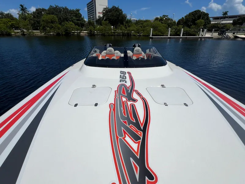 Slide: The Image of Skater 368 2017 - 21