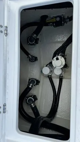 Slide: The Image of Contender 23BAY 2024 - 18