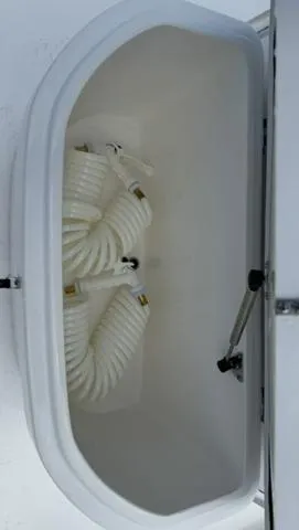 Slide: The Image of Contender 23BAY 2024 - 33