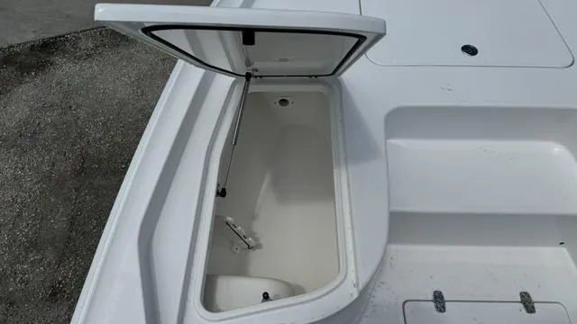 Slide: The Image of Contender 23BAY 2024 - 36