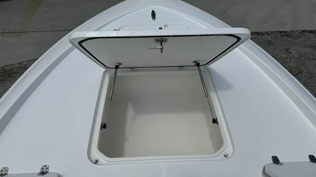 Slide: The Image of Contender 23BAY 2024 - 37