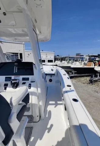 Slide: The Image of Sea Fox 268 Commander 2025 - 36