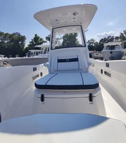 Slide: The Image of Sea Fox 268 Commander 2025 - 40