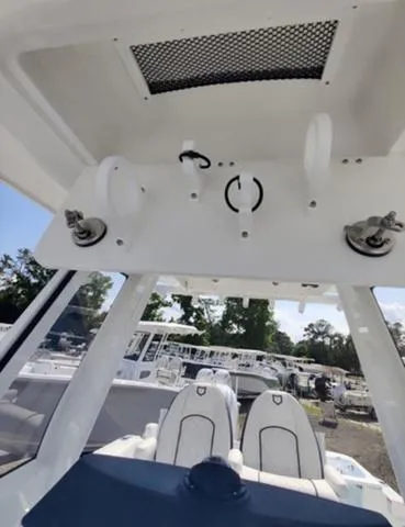 Slide: The Image of Sea Fox 268 Commander 2025 - 44