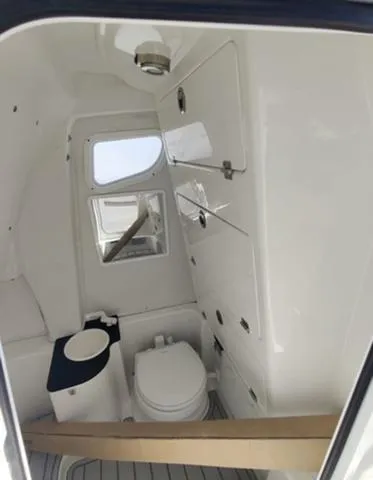 Slide: The Image of Sea Fox 268 Commander 2025 - 45