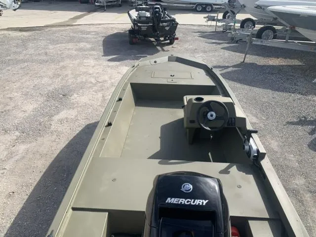 The Image of Tracker Grizzly 1648 SC 2024 - 1