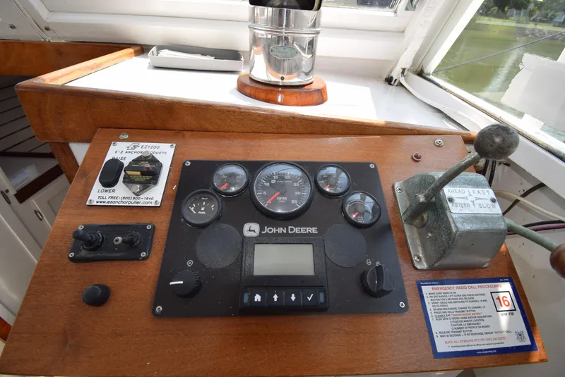 Slide: The Image of Custom Paul Jones 38 1960 - 33