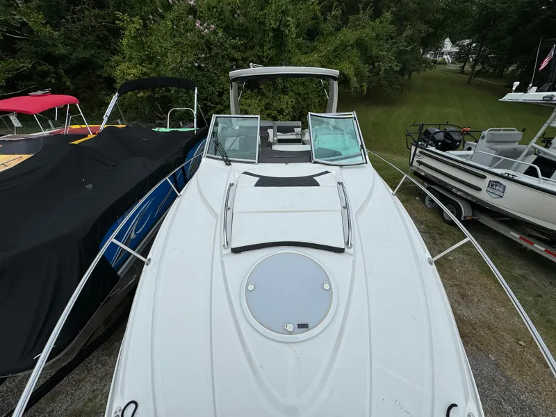 Slide: The Image of Monterey 295 Sport Yacht 2020 - 112