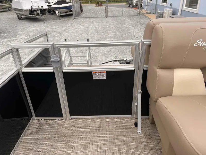 Slide: The Image of SunChaser Vista 20 CRB 2025 - 11