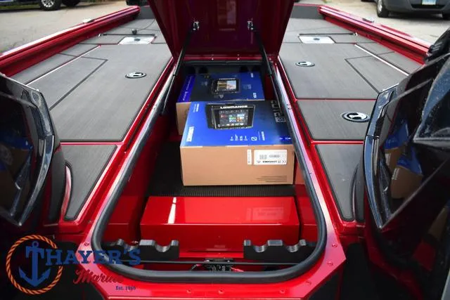 Slide: The Image of Lund 1975 Renegade 2025 - 14