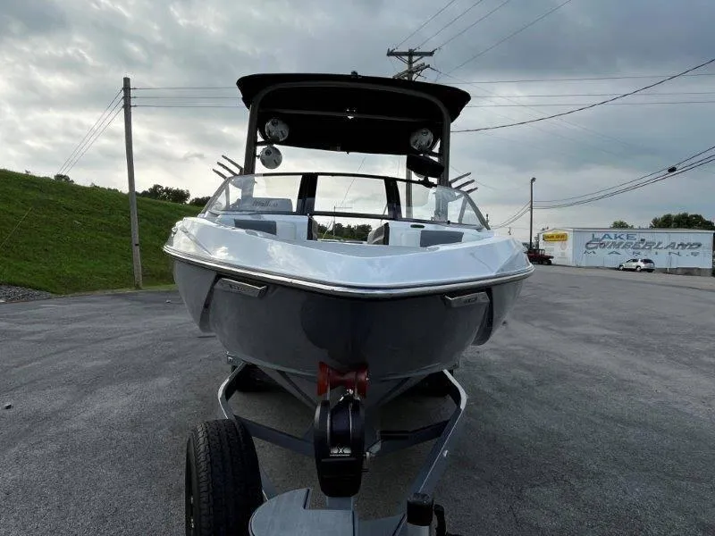 Slide: The Image of Malibu 25 LSV 2020 - 105