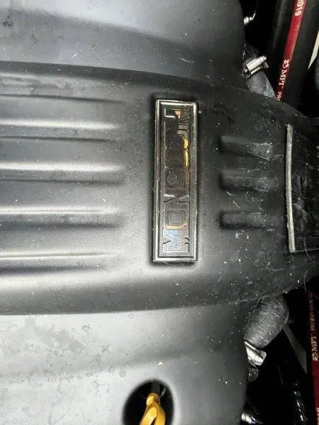 Slide: The Image of Malibu 25 LSV 2020 - 79