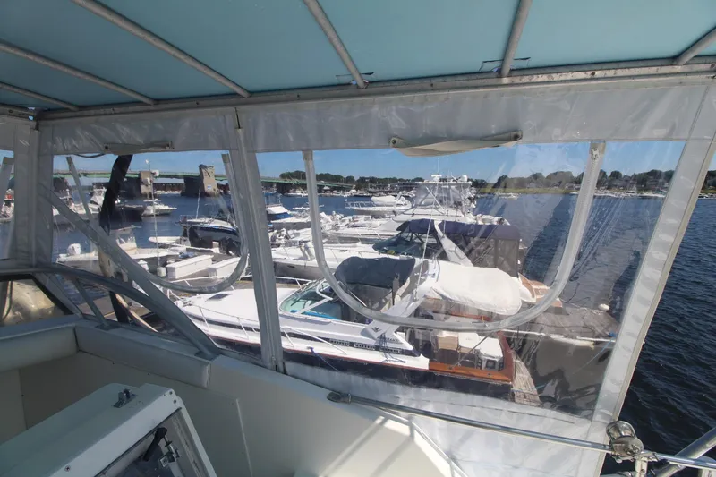 Slide: The Image of Bertram 42 Convertible 1977 - 15