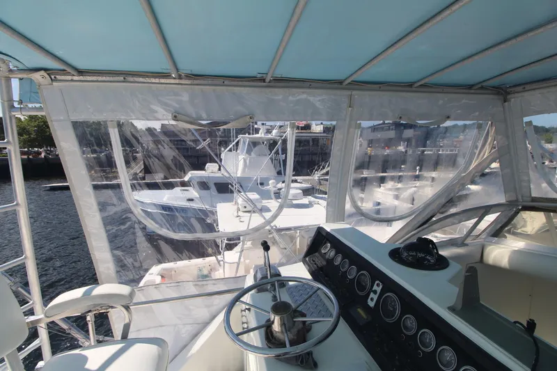 Slide: The Image of Bertram 42 Convertible 1977 - 16