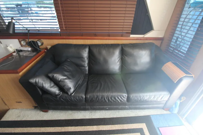 Slide: The Image of Bertram 42 Convertible 1977 - 21