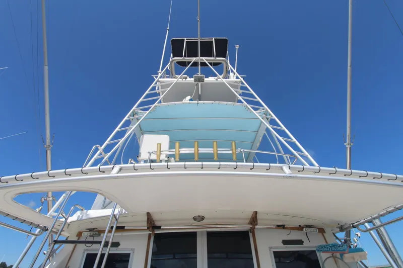 Slide: The Image of Bertram 42 Convertible 1977 - 7