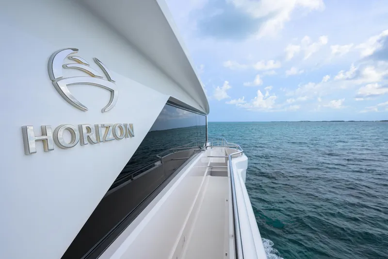 Slide: The Image of Horizon 90 Aqua Life - Exterior - 108
