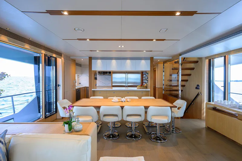 Slide: The Image of Horizon 90 Aqua Life - Interior Dinning - 11