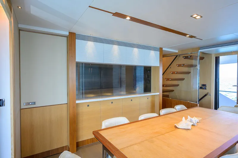 Slide: The Image of Horizon 90 Aqua Life - Interior Galley - 26