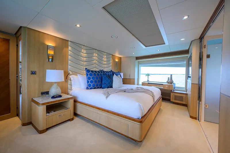 Slide: The Image of Horizon 90 Aqua Life - Interior Stateroom - 3