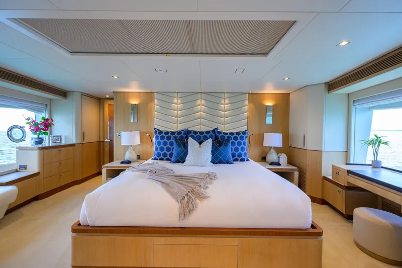 Slide: The Image of Horizon 90 Aqua Life - Interior Master Stateroom - 32
