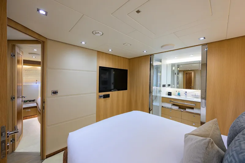 Slide: The Image of Horizon 90 Aqua Life - Interior Port Guest Stateroom - 44
