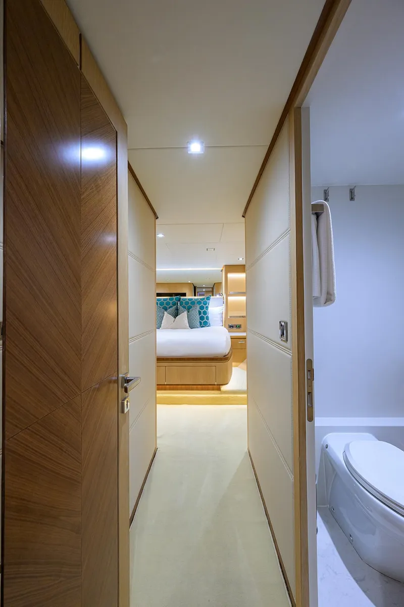 Slide: The Image of Horizon 90 Aqua Life - Interior Forward Guest Stateroom - 62