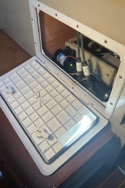 Slide: The Image of House batteries - 26