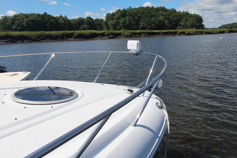 Slide: The Image of Crownline Boats 250 CR 2005 - 3