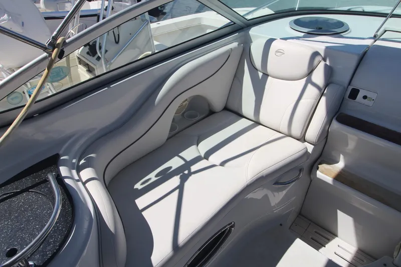 Slide: The Image of Crownline Boats 250 CR 2005 - 7