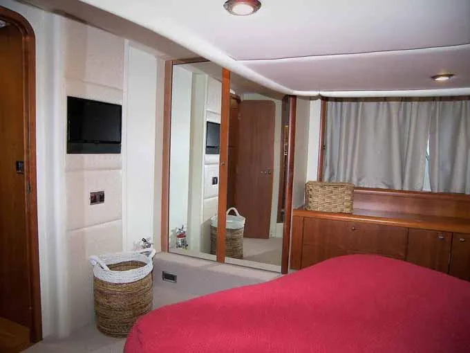 Slide: The Image of Master Fwd to Stbd - 16