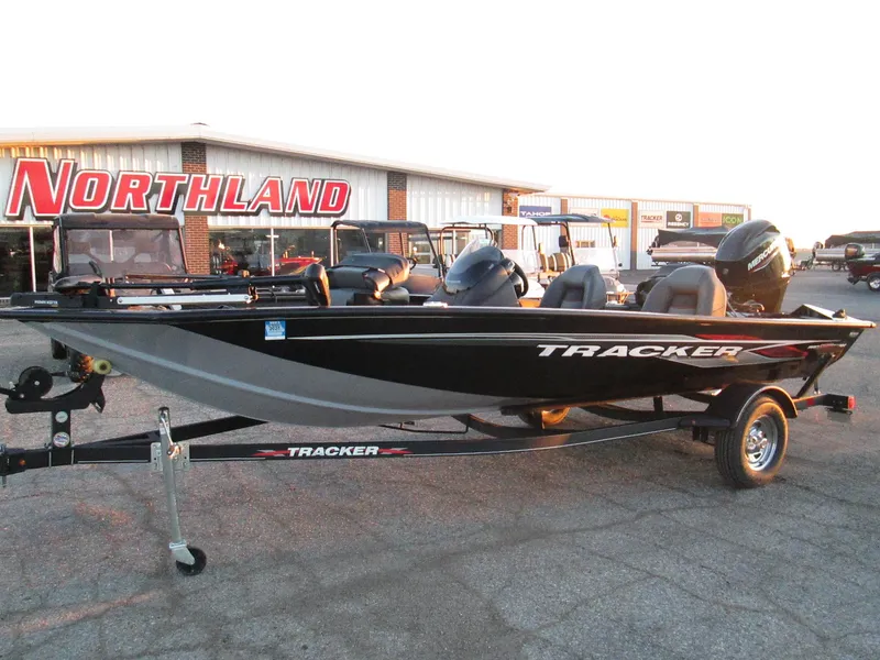 Slide: The Image of Bass Tracker PRO TEAM 175 TXW 2021 - 5