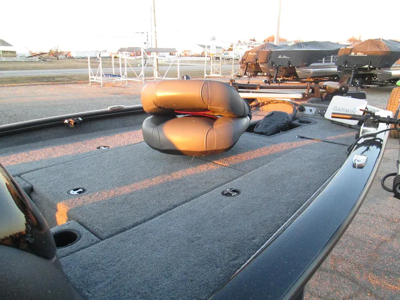 Slide: The Image of Bass Tracker PRO TEAM 175 TXW 2021 - 9