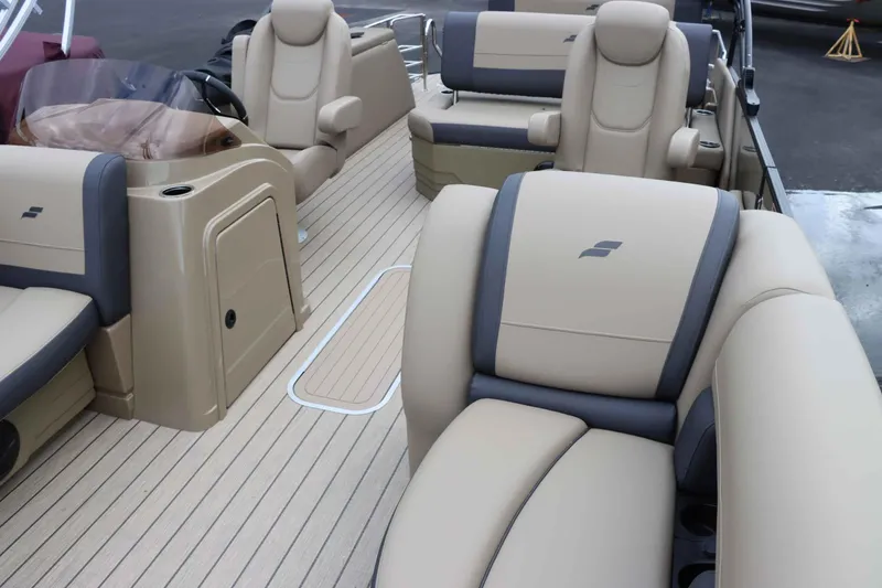 Slide: The Image of Starcraft EXS 3DL 2025 - 14