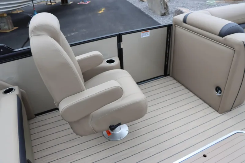 Slide: The Image of Starcraft EXS 3DL 2025 - 18