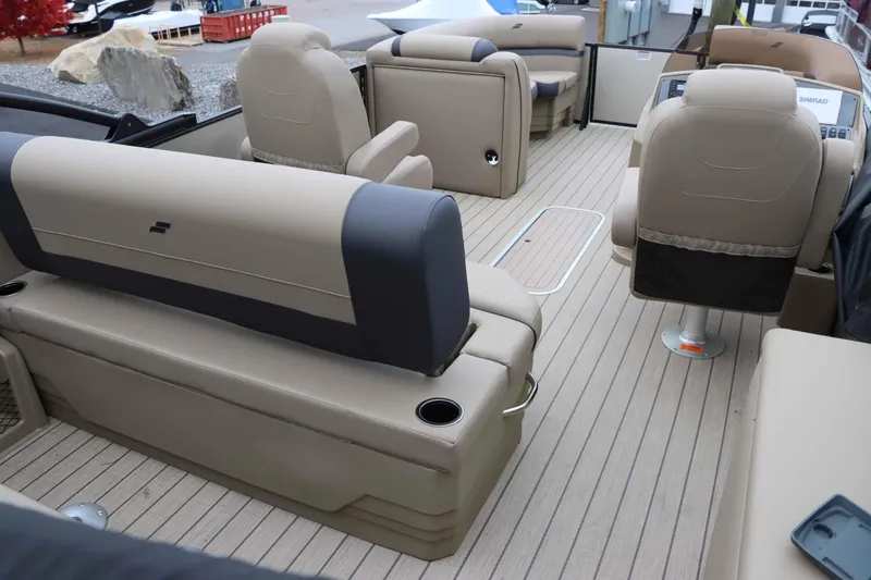 Slide: The Image of Starcraft EXS 3DL 2025 - 19