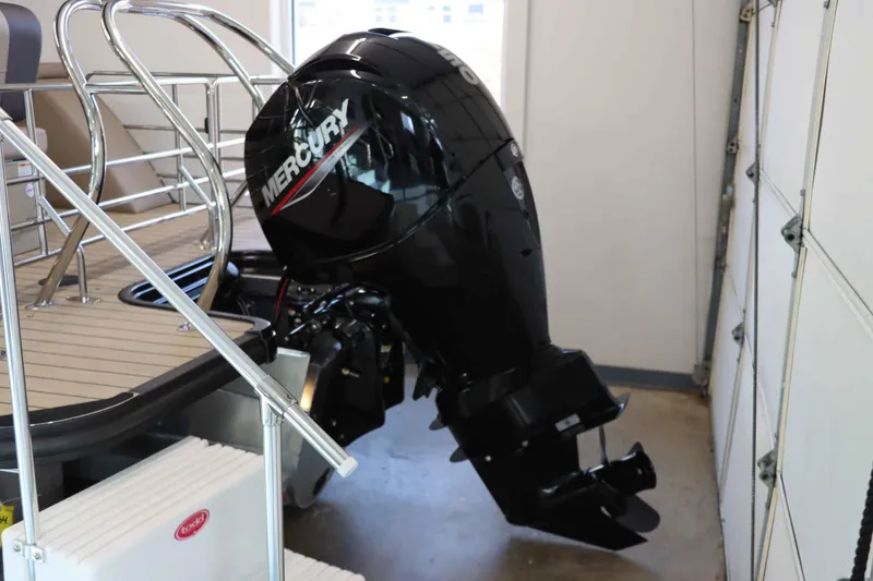 Slide: The Image of Starcraft EXS 3DL 2025 - 24